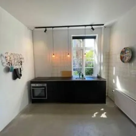 Unique Industrial * كوبنهاجن