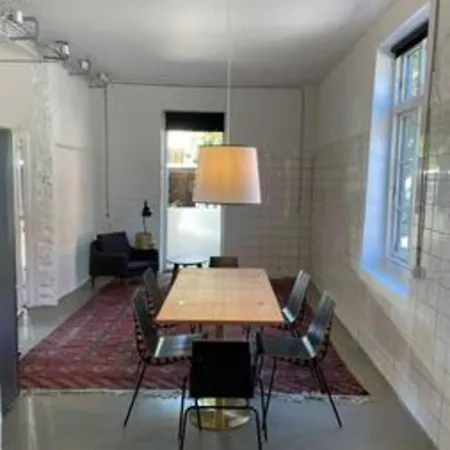 شقة Unique Industrial